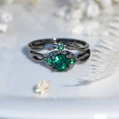 Emerald Giliarto Floral Shank Black Gold Engagement Ring Set