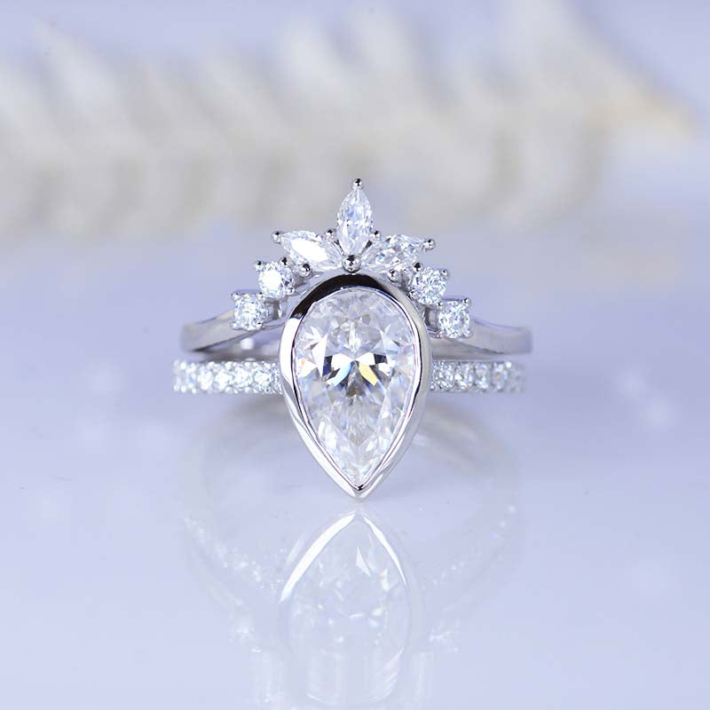 3 Carat Pear Moissanite Halo V Shaped Engagement Ring Eternity Ring Set 3 Carat Pear Moissanite Halo V Shaped Engagement Ring Eternity Ring Set