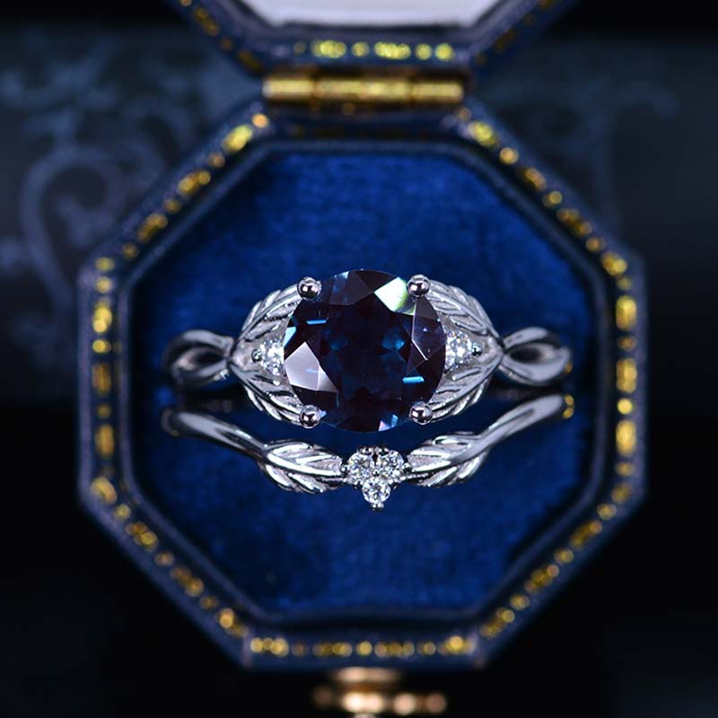 2 Carat Alexandrite Floral Shank Gold Engagement Ring 2 Carat Alexandrite Floral Shank Gold Engagement Ring