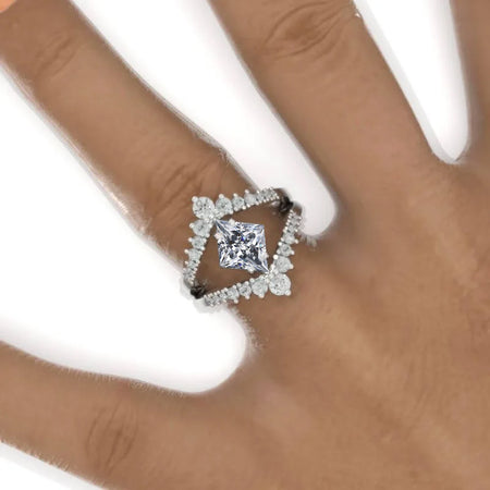 2.5 Carat Kite Gray Moissanite Engagement Ring. 2.5CT Fancy Shield Shape Gray Moissanite Ring