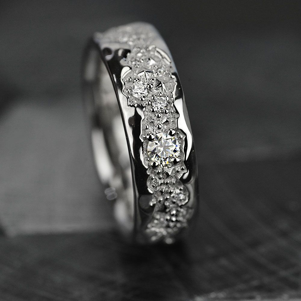 0.6 CTW Moissainte Men's Ring 14K White Gold Ring 0.6 CTW Moissainte Men's Ring 14K White Gold Ring