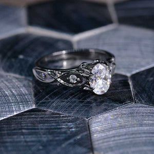 Elevate Your Style with Black Rhodium-Plated Celtic Jewelry from Giliarto
