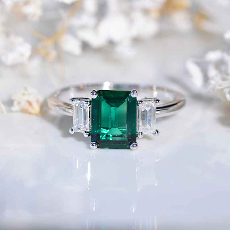 Giliarto Green Moissanite Engagement Ring