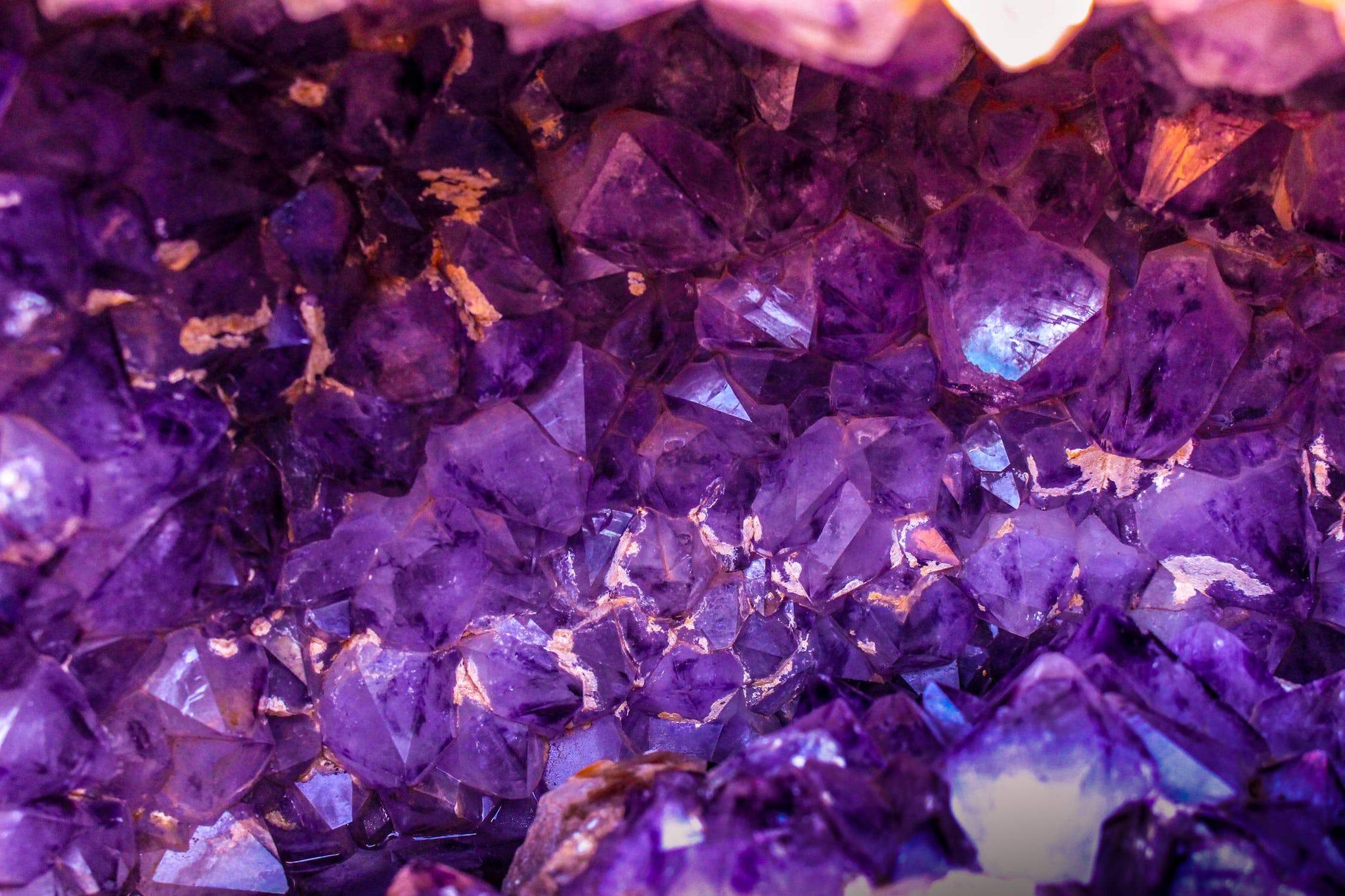 Genuine vs Synthetic vs Imitation Gemstones: What's the Difference?