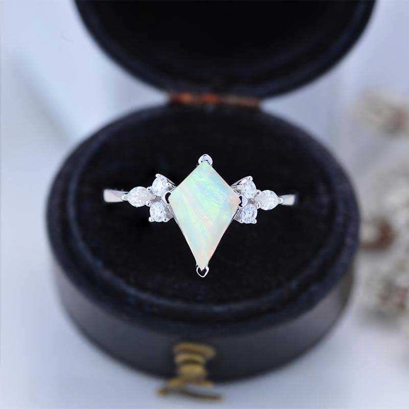 clio-https://clio.giliarto.com/ring/1/734