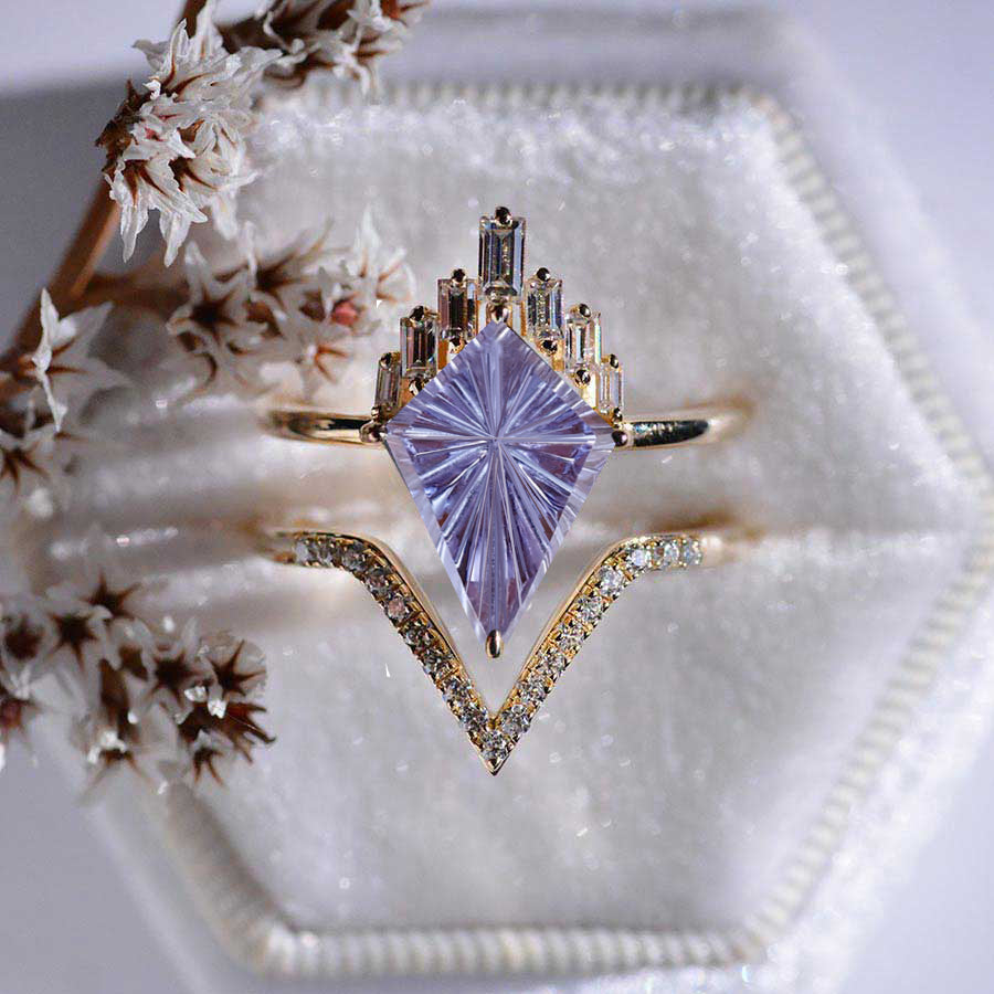 clio-https://clio.giliarto.com/ring/1/416
