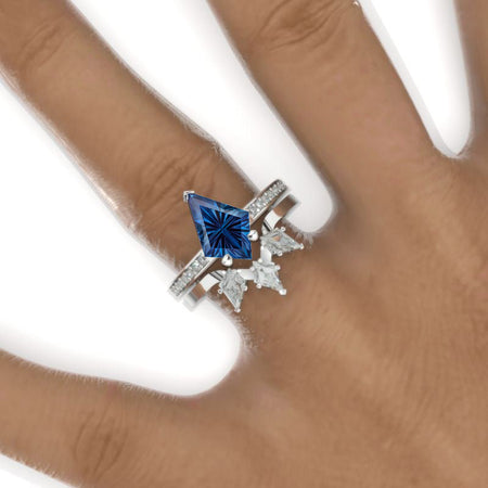 3 Carat Kite Fantasy Cut Alexandrite Engagement Ring. 3CT Fancy Shape Fantasy Cut Alexandrite Ring Set