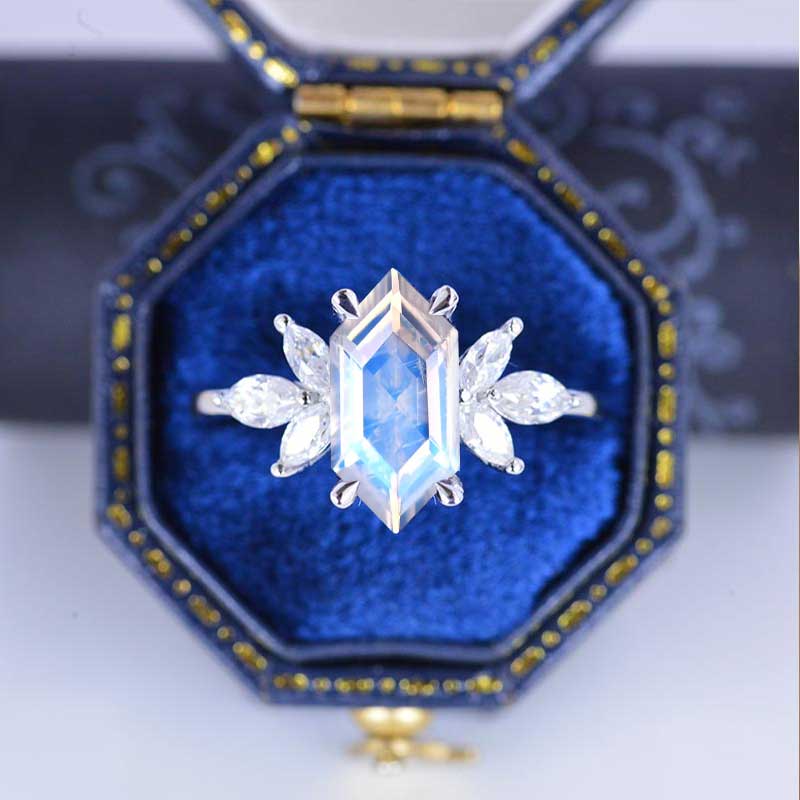 Clio-https://clio.giliarto.com/ring/1/866