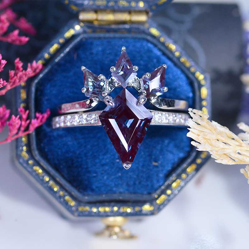 3 Carat Kite Alexandrite Engagement Ring. 3CT Fancy Shape Alexandrite Ring Set