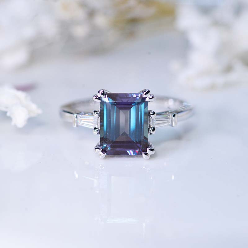 3Ct Emerald Cut Alexandrite Ring, Alexandrite Ring, Vintage Alexandrite Ring, Alexandrite Emerald Cut Vintage Ring
