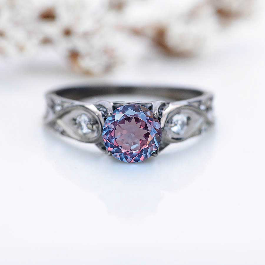 clio-https://clio.giliarto.com/ring/1/m33B_6
