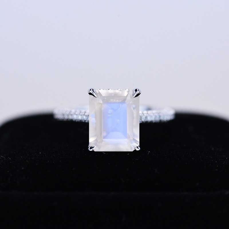 clio-https://clio.giliarto.com/ring/1/447 