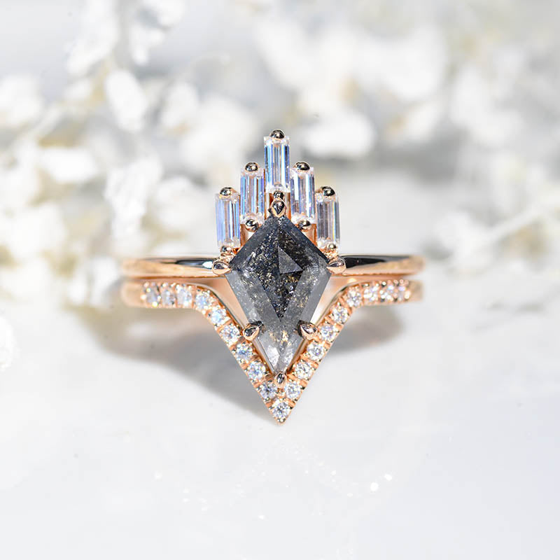 0.89 CT, 0.89 CT, 11.0 X 6.8 MM | Natural Diamond | Salt And Pepper Diamond | Kite Cut Diamond Cut Halo 14K White Gold Engagement Ring Set