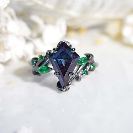 2.5 Carat Kite Alexandrite Engagement Ring. 2.5CT Fancy Shield Shape  Black Rhodium  Gold Ring Model 1401