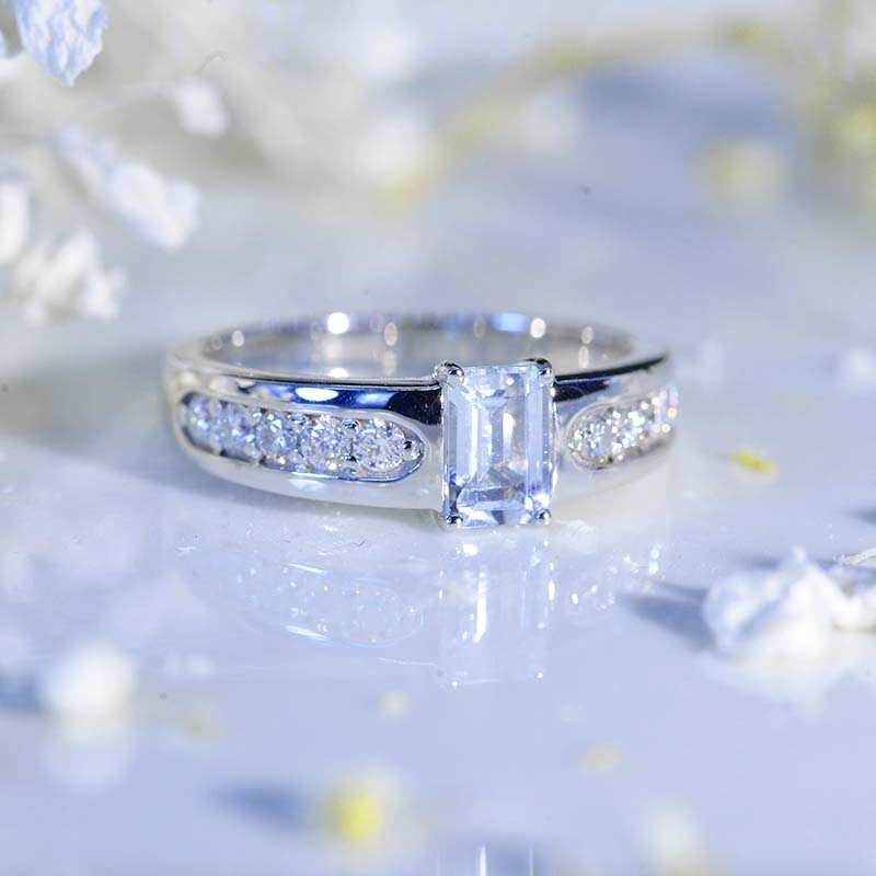 Natural Aquamarine Emerald Cut Men's Gold Ring Model 1409