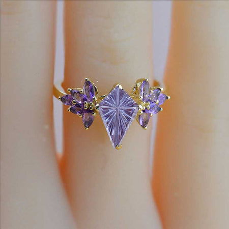 3 Carat Kite Fireworks Cut Alexandrite Amethyst Engagement Ring. 3CT Fancy Shape Fireworks Cut Alexandrite Ring