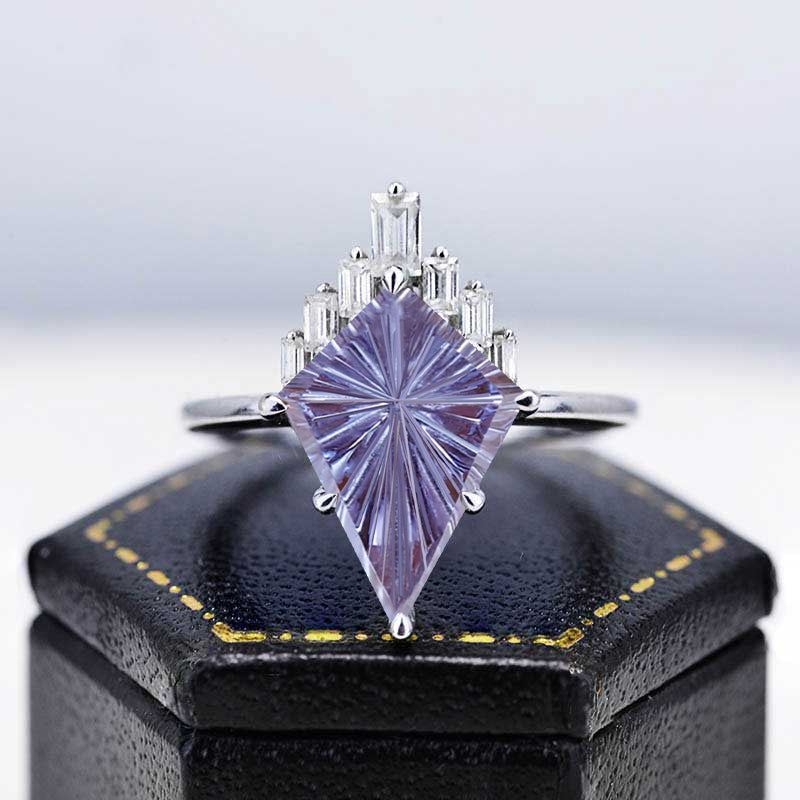 clio-https://clio.giliarto.com/ring/1/416
