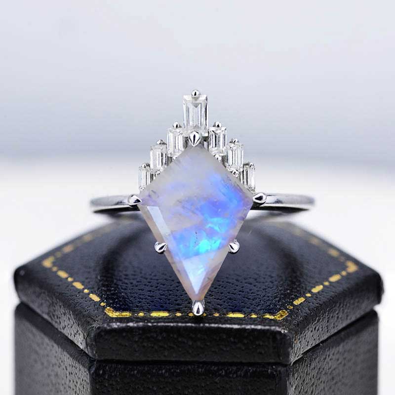 clio-https://clio.giliarto.com/ring/1/416