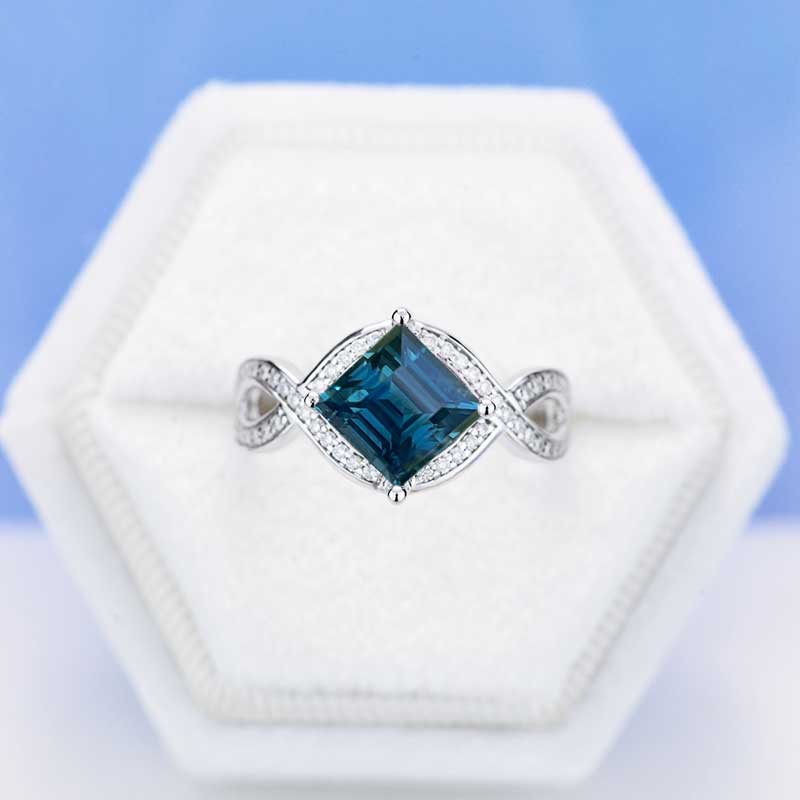 clio-https://clio.giliarto.com/ring/1/516