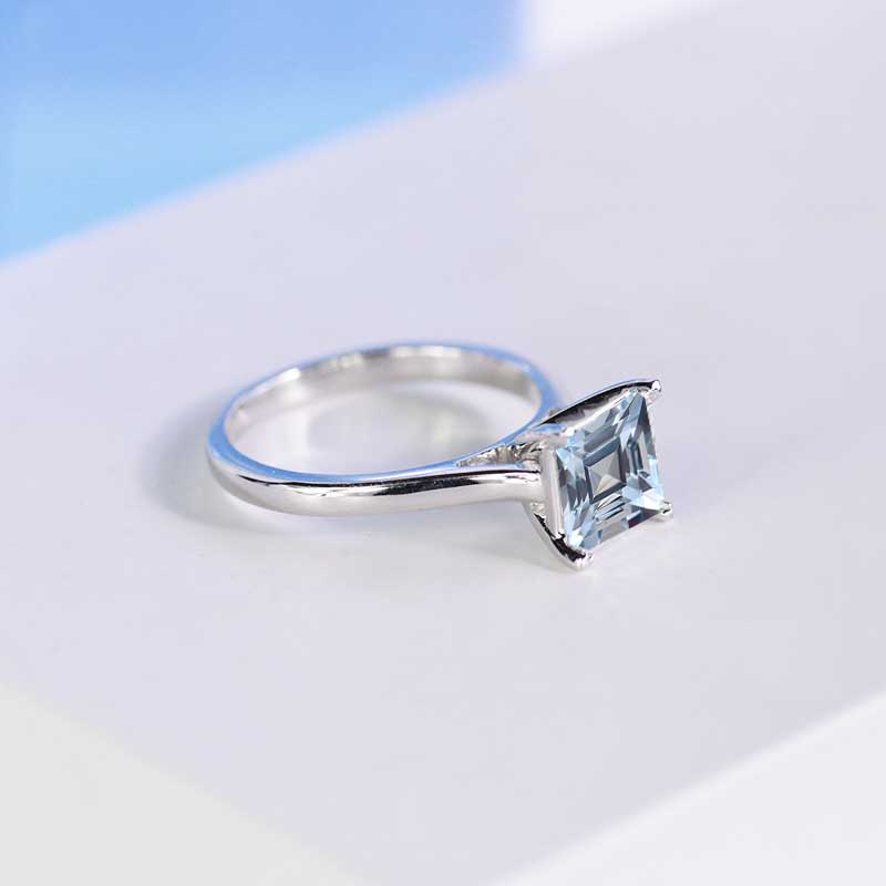 clio-https://clio.giliarto.com/ring/1/529