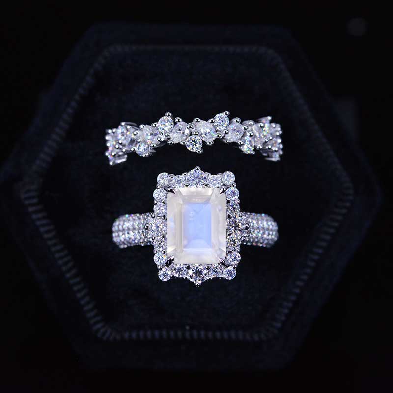 clio-https://clio.giliarto.com/ring/1/572_9x7