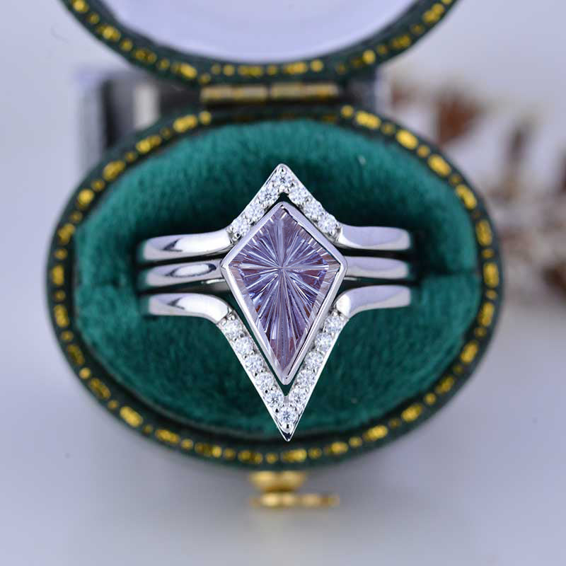 clio-https://clio.giliarto.com/ring/1/721
