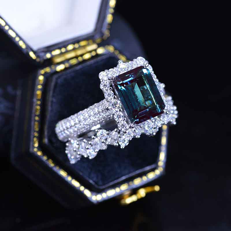 4Ct Alexandrite Engagement Ring Halo Emerald Cut Alexandrite Engagemen ...
