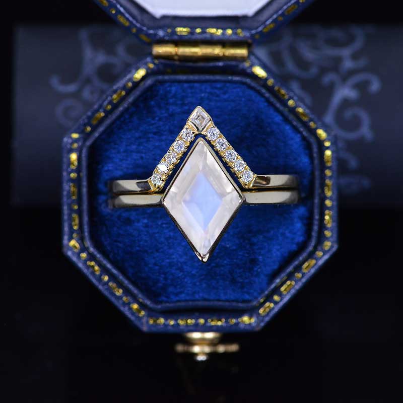 clio-https://clio.giliarto.com/ring/1/795