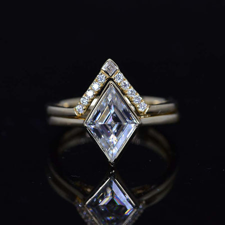 2.5 Carat Kite Moissanite Engagement Ring. 2.5CT Fancy Kite Shape Moissanite Ring Set