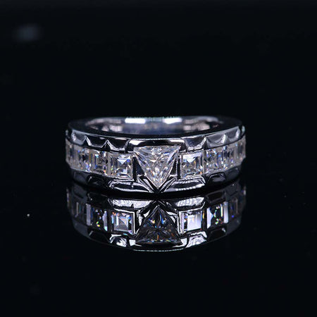 Giliarto  Moissanite Men's  Gold  Ring.