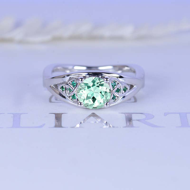 clio-https://clio.giliarto.com/ring/1/805
