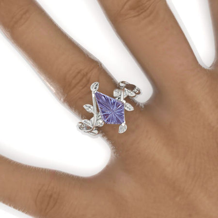 2.5 Carat Kite Fireworks Cut Alexandrite Black Gold Engagement Ring. 2.5CT Fancy Shield Shape Fireworks Cut Alexandrite Ring