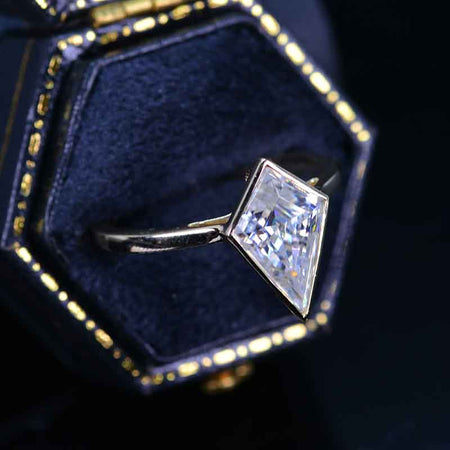 2.5 Carat Kite Moissanite Engagement Ring. 2.5CT Fancy Shield Shape Moissanite Ring Set