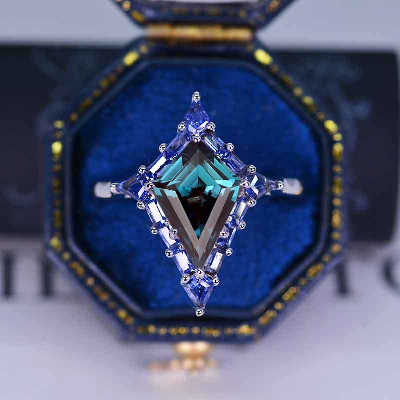 clio-https://clio.giliarto.com/ring/1/745