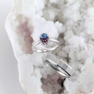Gold 9x6mm Pear Alexandrite French-Set Engagement Ring