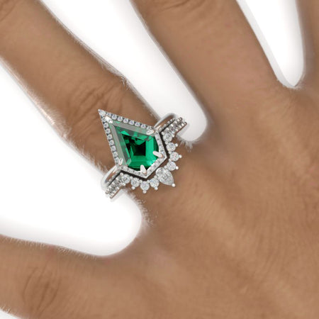 14K White Gold 3 Carat Kite Emeralds Halo Engagement Ring, Rings Set