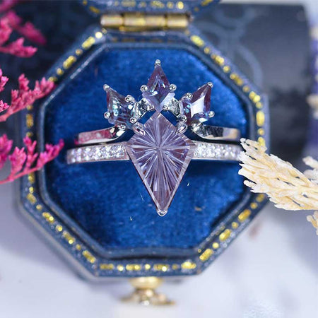 3 Carat Kite Fireworks Cut Alexandrite Engagement Ring. 3CT Fancy Shape Fireworks Cut Alexandrite Ring Set