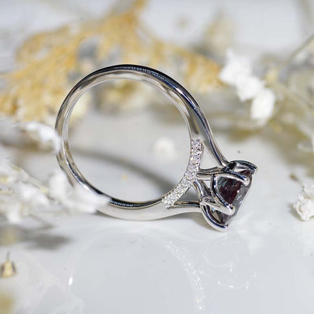 2 Carat Alexandrite Six Prongs Engagement Ring