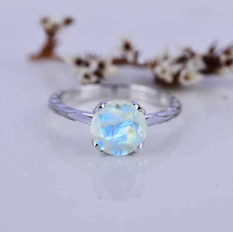 clio-https://clio.giliarto.com/ring/1/mila