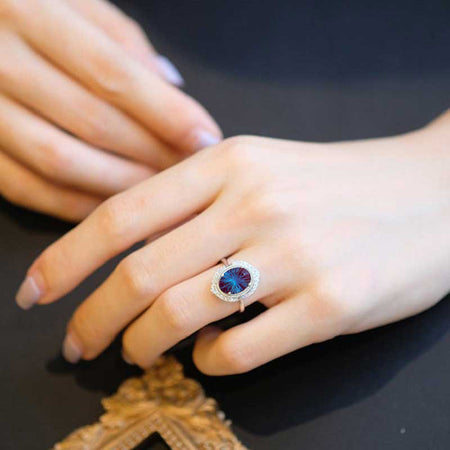 2Ct Oval Fireworks Cut Alexandrite ring, Alexandrite solitaire ring, Fireworks Cut Alexandrite ring, Fireworks Cut Alexandrite Oval Shape vintage halo ring