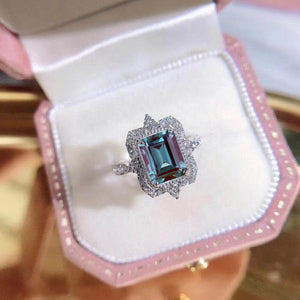 4Ct Emerald cut Halo Alexandrite ring, Alexandrite solitaire ring, natural Alexandrite ring, genuine Alexandrite emerald cut vintage ring