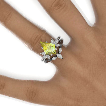 2.5 Carat Kite Yellow Sapphire Engagement Ring. 2.5CT Fancy Shield Shape Yellow Sapphire Black Gold Ring Set Model 735-12x8