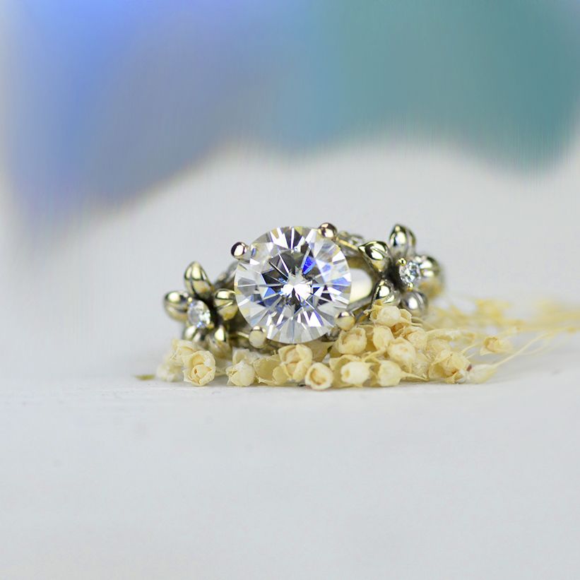 2.0 Carat Moissanite Gold Engagement Ring