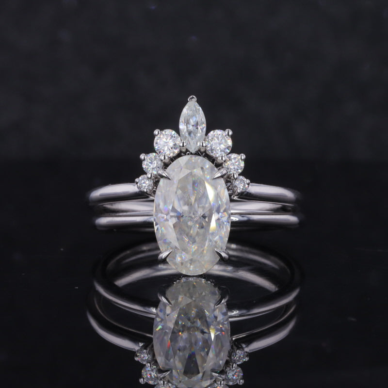 4 Carat Oval Cut Giliarto Moissanite White Gold Engagement Ring Set