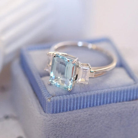 2Ct Emerald cut Aquamarine ring, Aquamarine three stone ring, natural aquamarine and moissanite ring, genuine aquamarine emerald cut ring